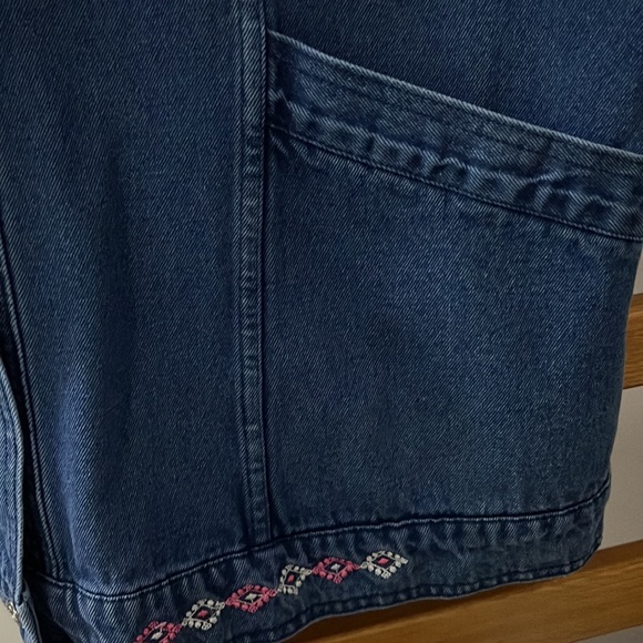 Vintage Denim Vest - Picture 5 of 6